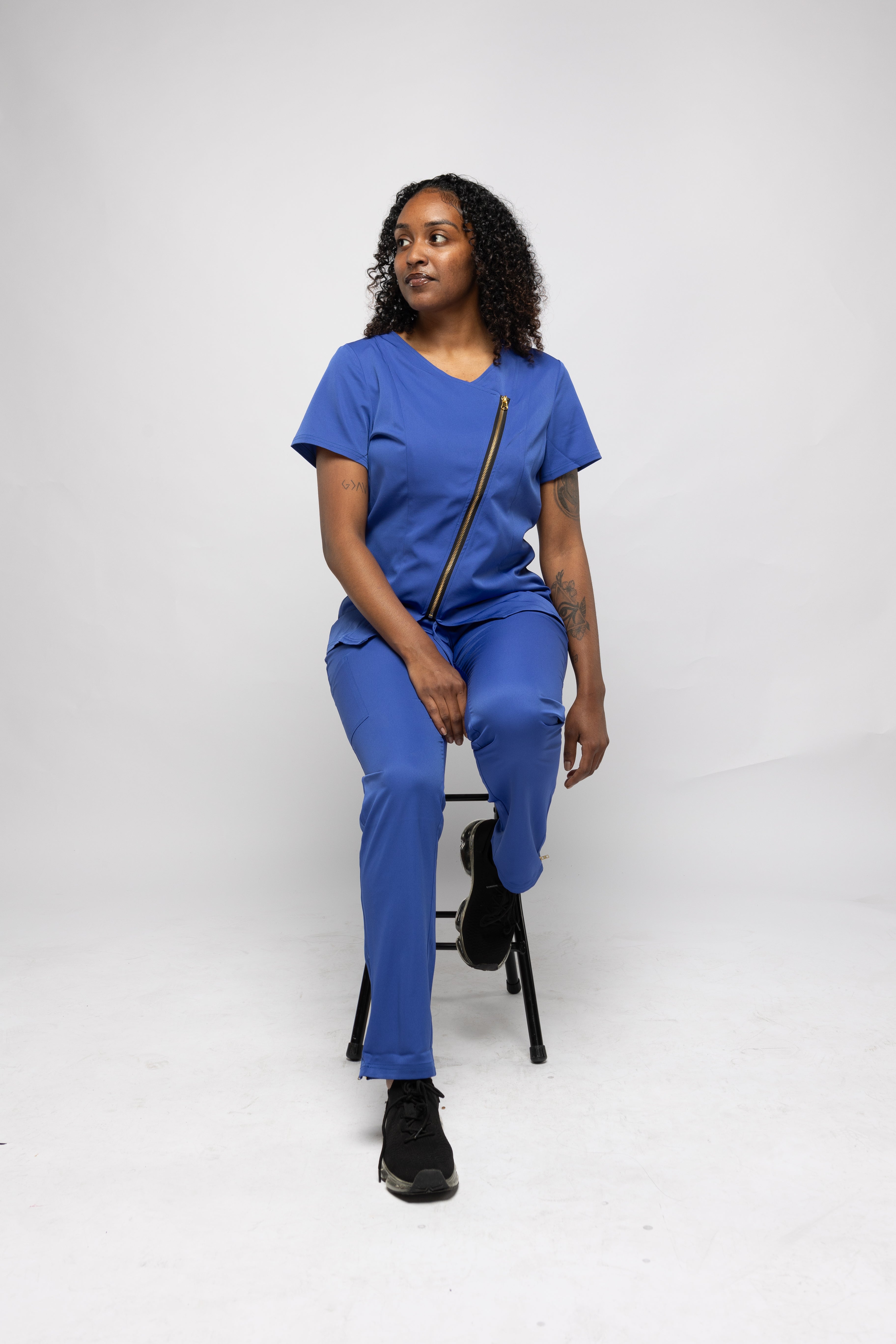 GENESIS ELITE: DIAGONAL ZIP SCRUB SET